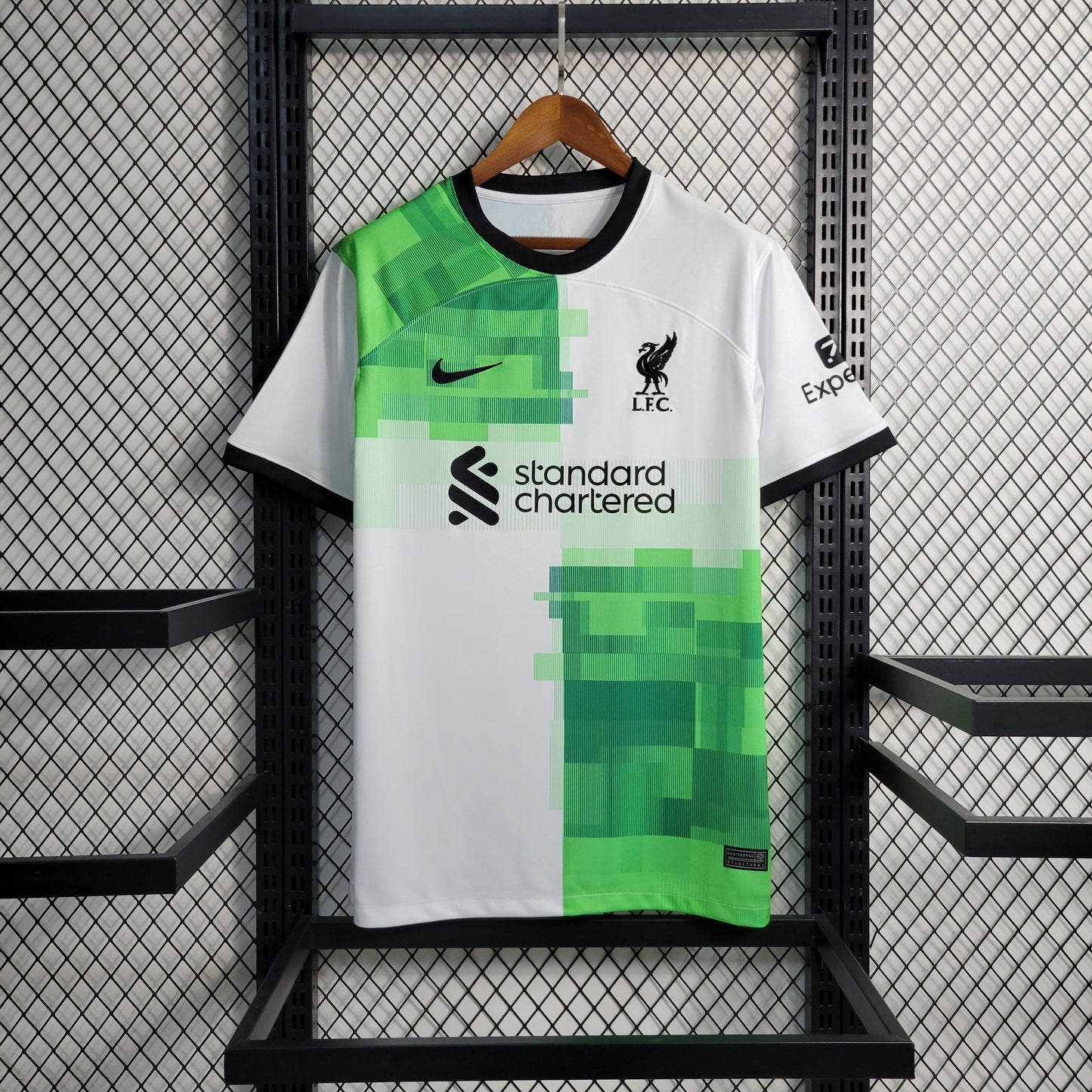 Camiseta Secundaria Liverpool 23/24