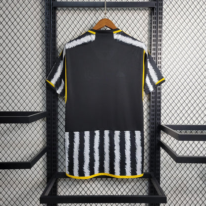 Camiseta 23/24 Juventus Primera Equipación