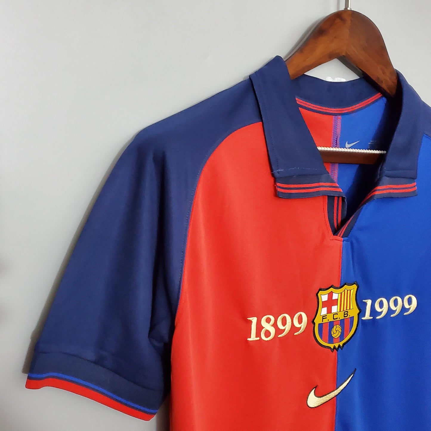 Camisola Retro Barcelona 100th Anniversary version home