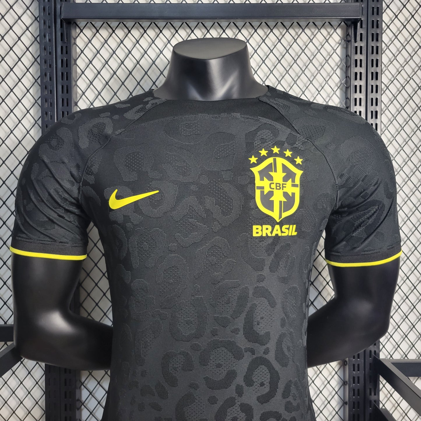 Camiseta Entrenamiento Brasil 23/24 Negra