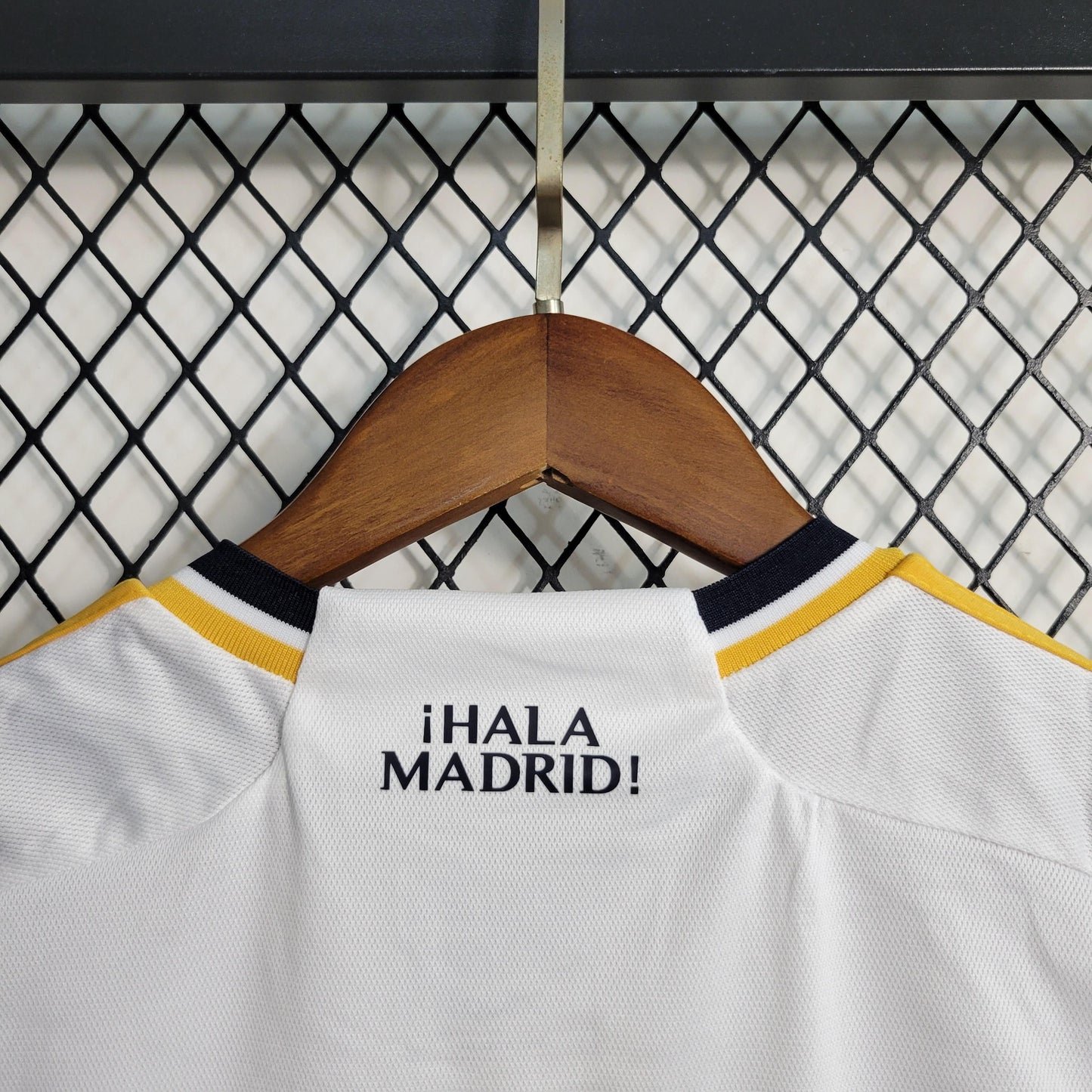 Equipamento Criança 23/24 Real Madrid Principal